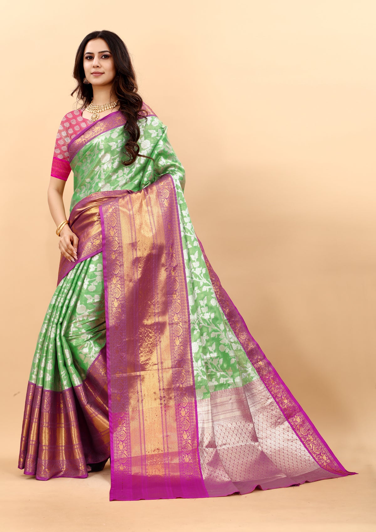 Parrot Soft kanjivarm Silk Saree