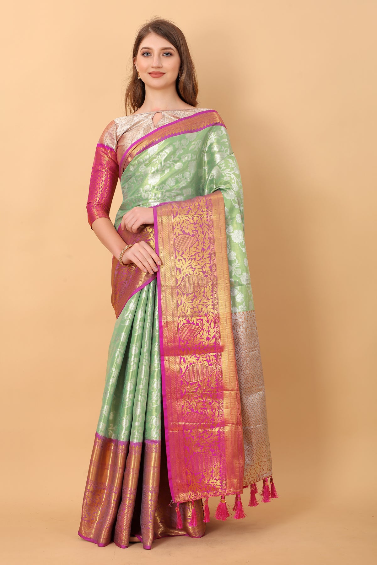 Pista Soft kanjivarm Silk Saree