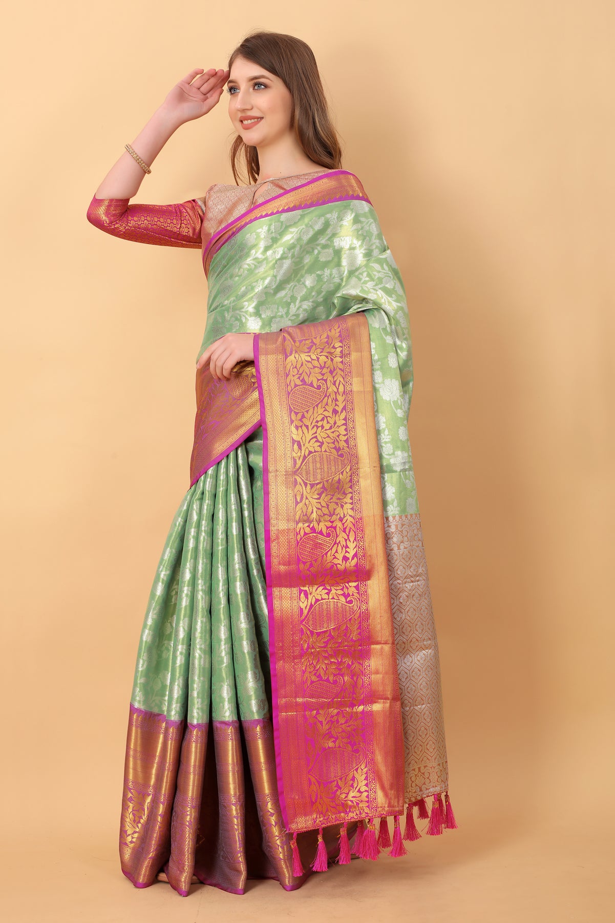 Pista Soft kanjivarm Silk Saree