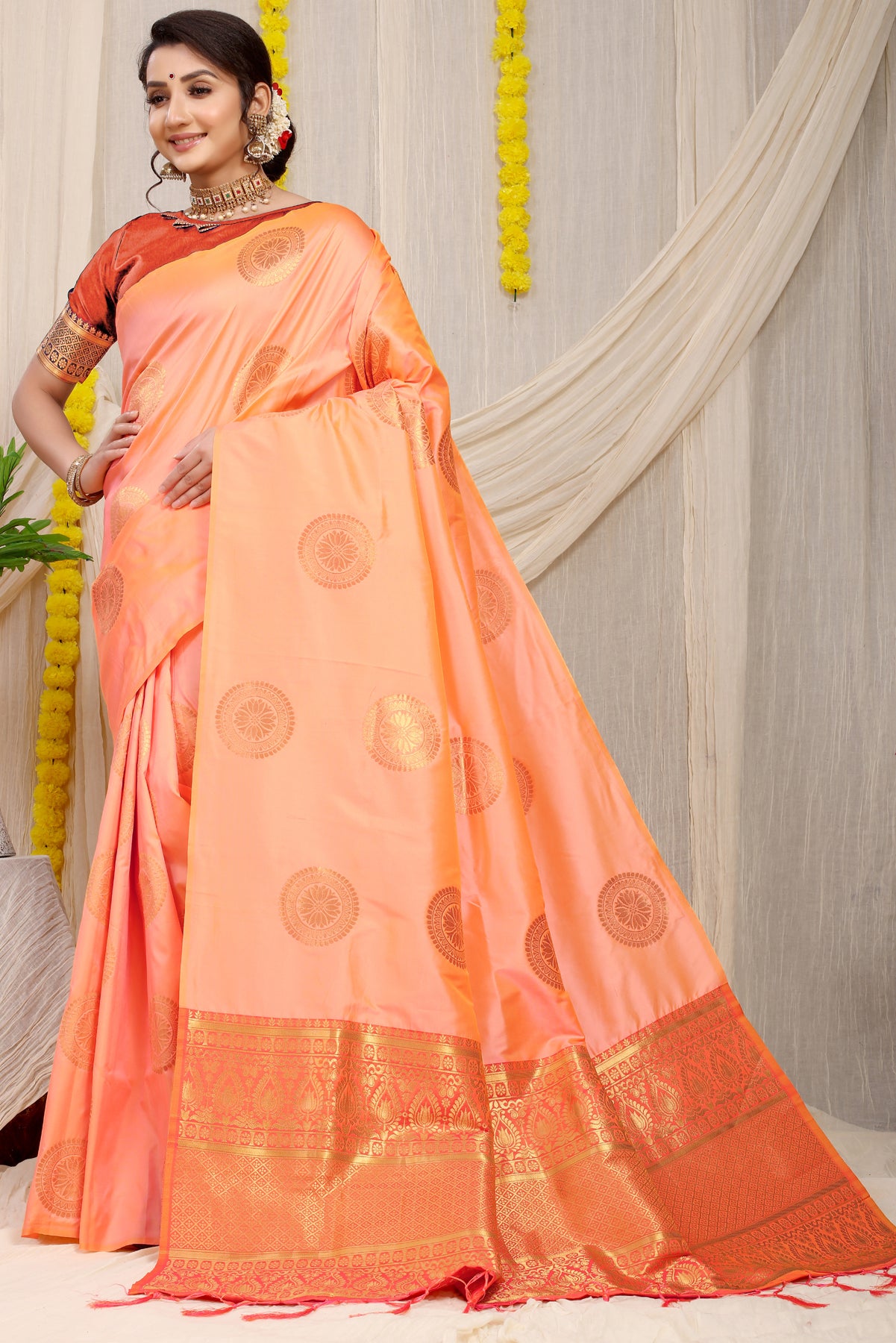 Peach Pattu Weaving Silk Banarasi saree