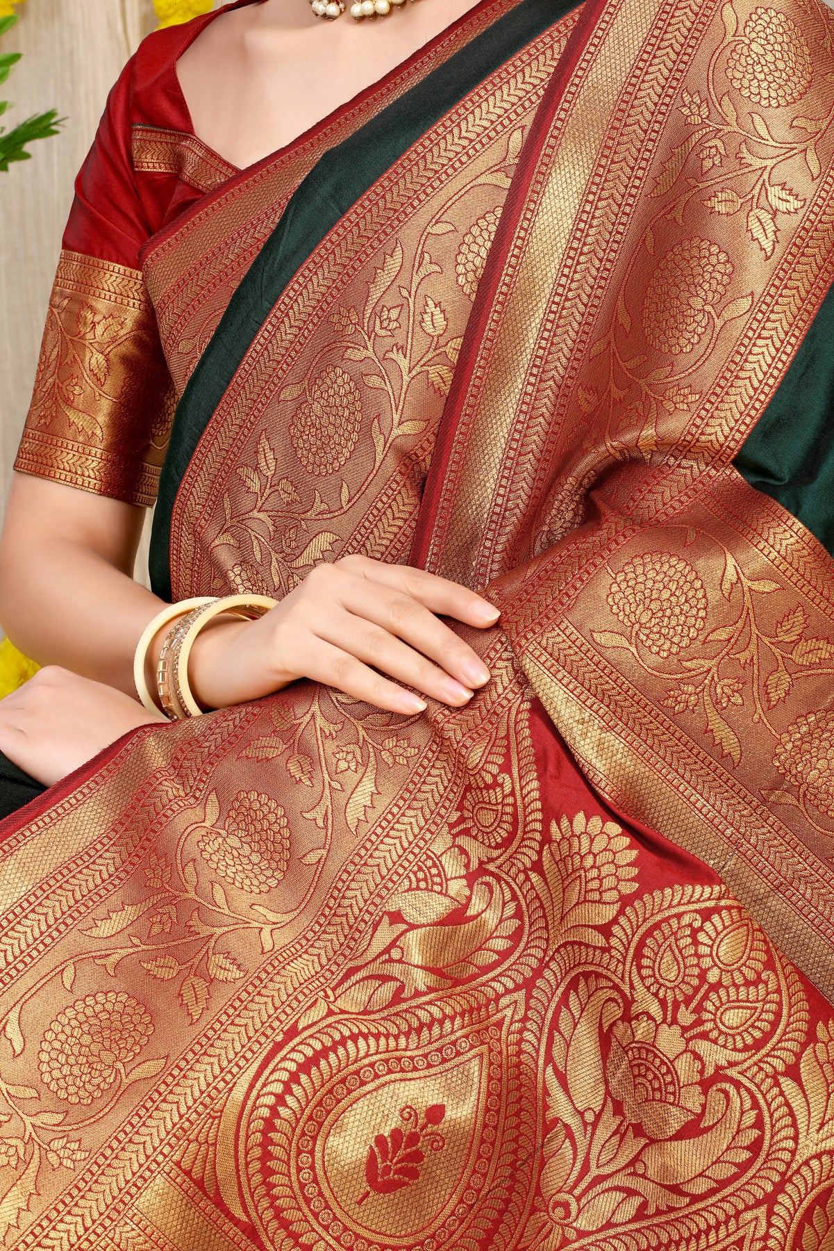 Green Kanchipuram Pattu Silk Saree