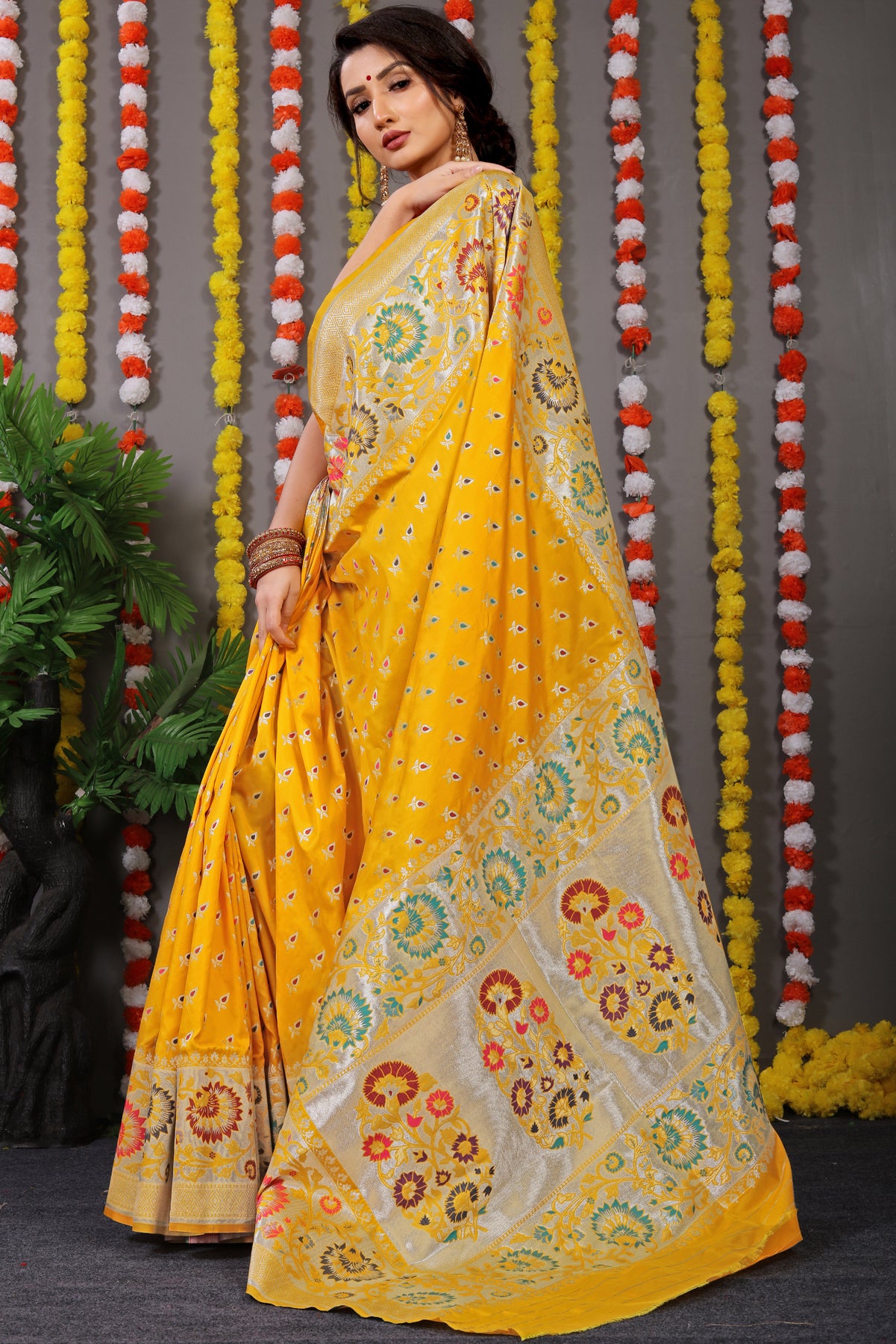 Kohinoor Yellow Kanchipuram Pattu Silk Saree Silk Saree