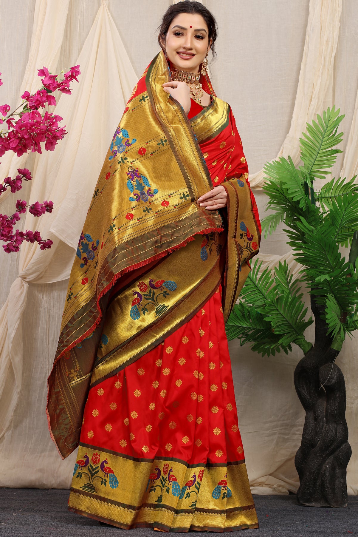 Red Paithani Silk Saree With Zari Handloom Weaving Banarasi Silk Saree