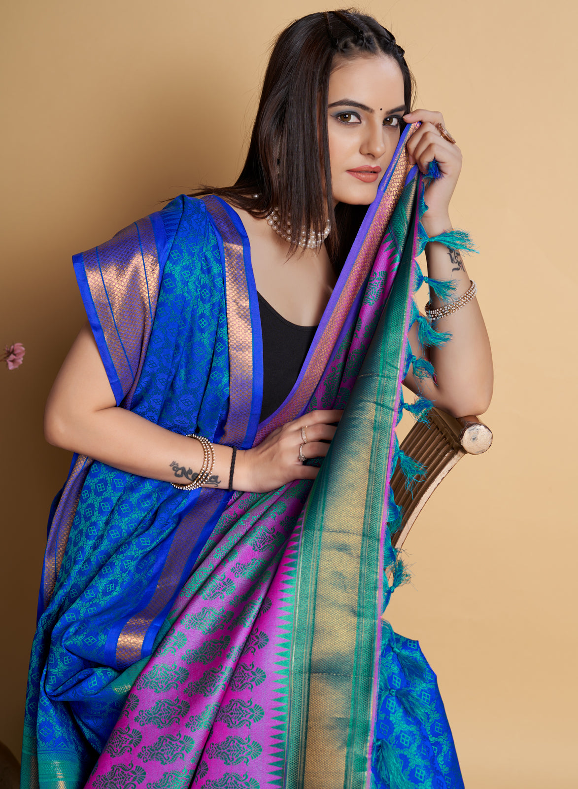 Royal Blue Soft Silk Aure Base With Contrass Blouse And  Saree