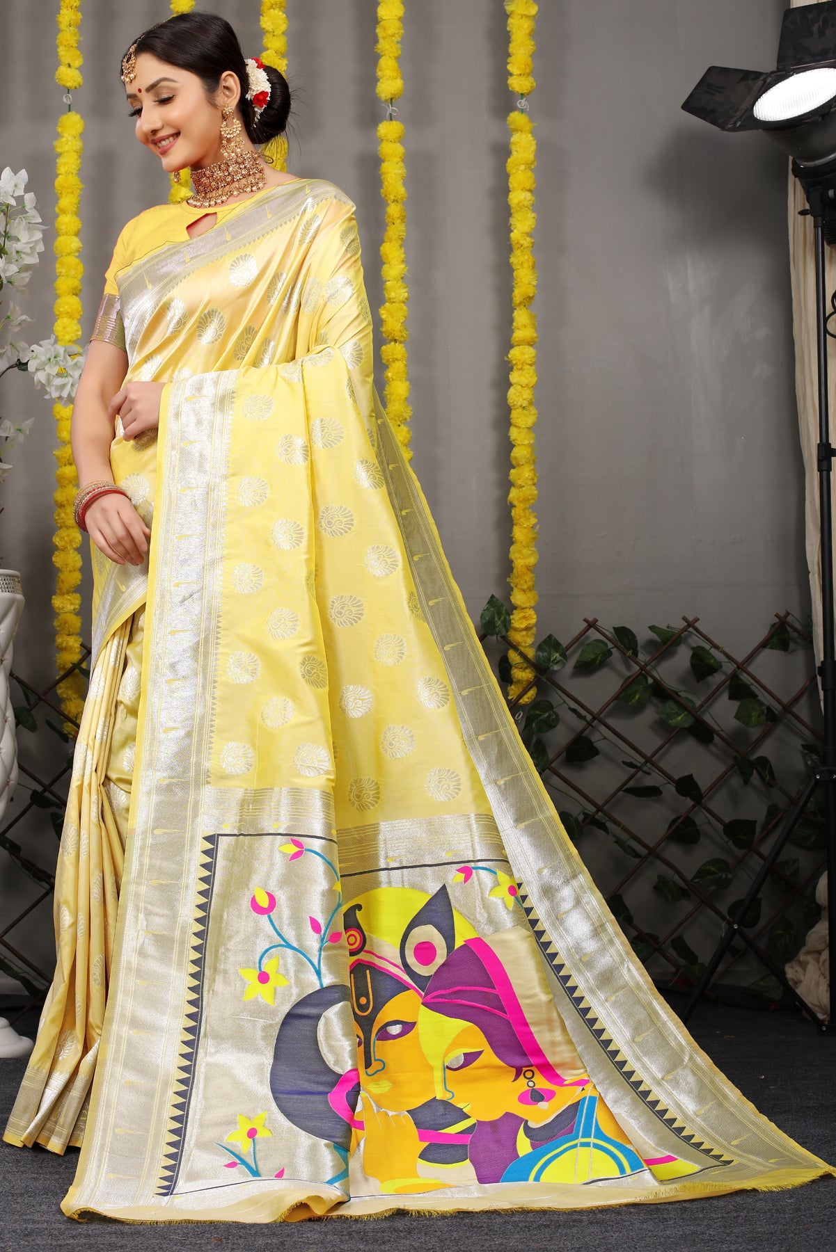 Yellow Paithani Silk Saree With Zari Zari Weaving Banarasi Silk Saree