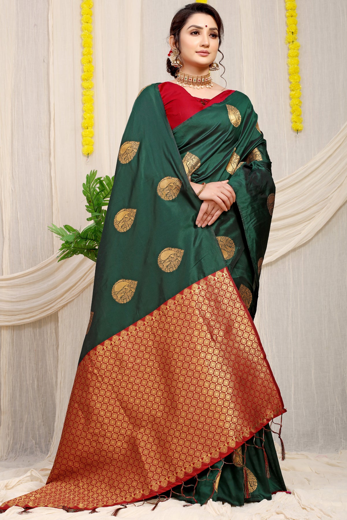 Green Kanchipuram Pattu Silk Saree