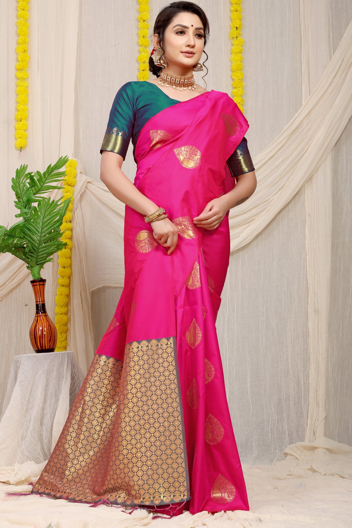 Pink Kanchipuram Pattu Silk Saree