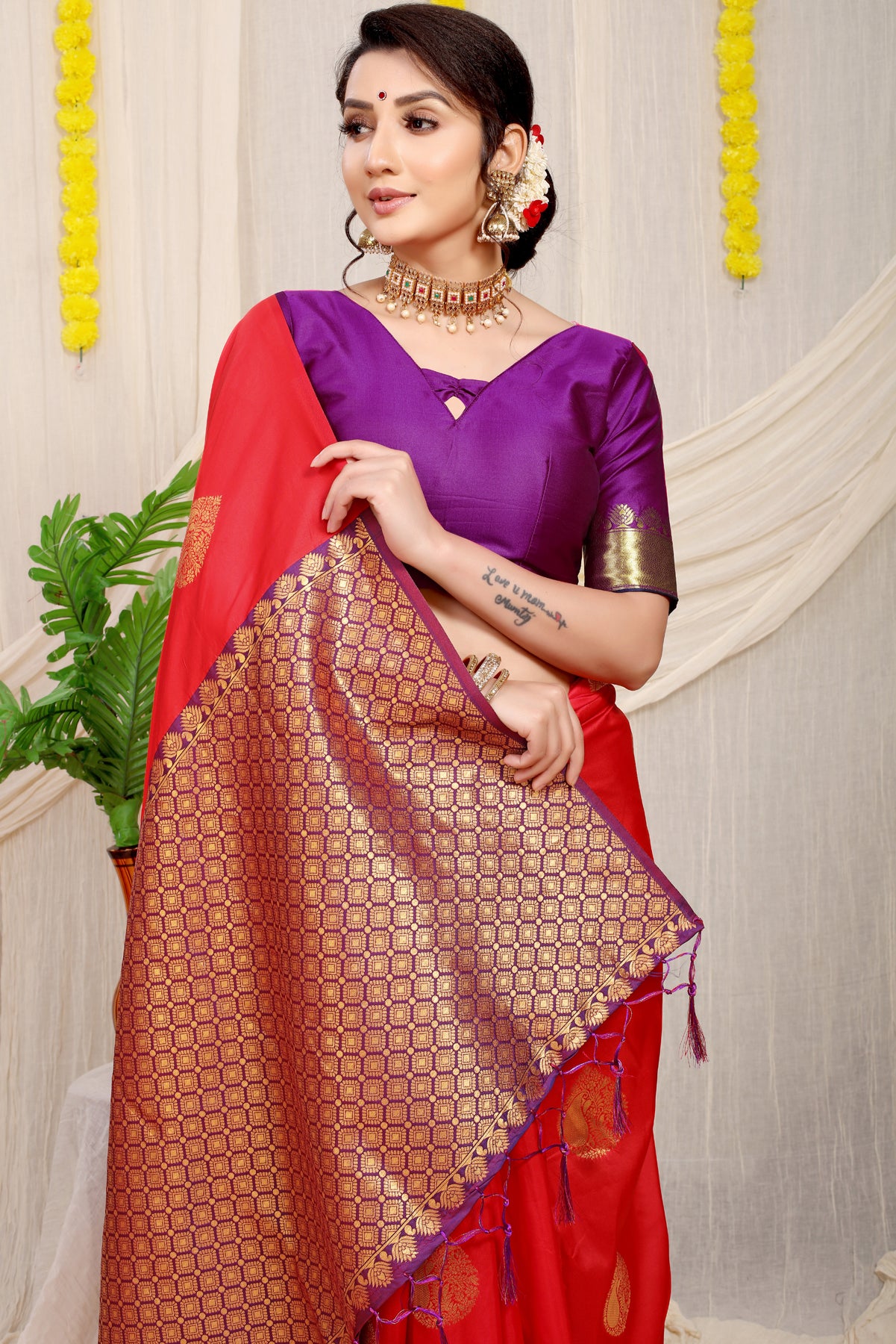 Red Kanchipuram Pattu Silk Saree