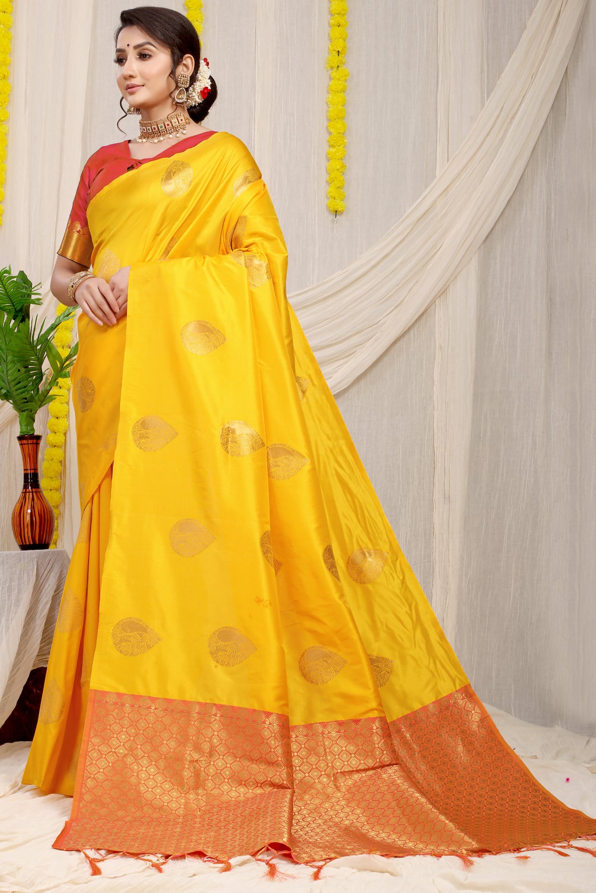 RAJTILK YELLOW Kanchipuram Pattu Silk Saree