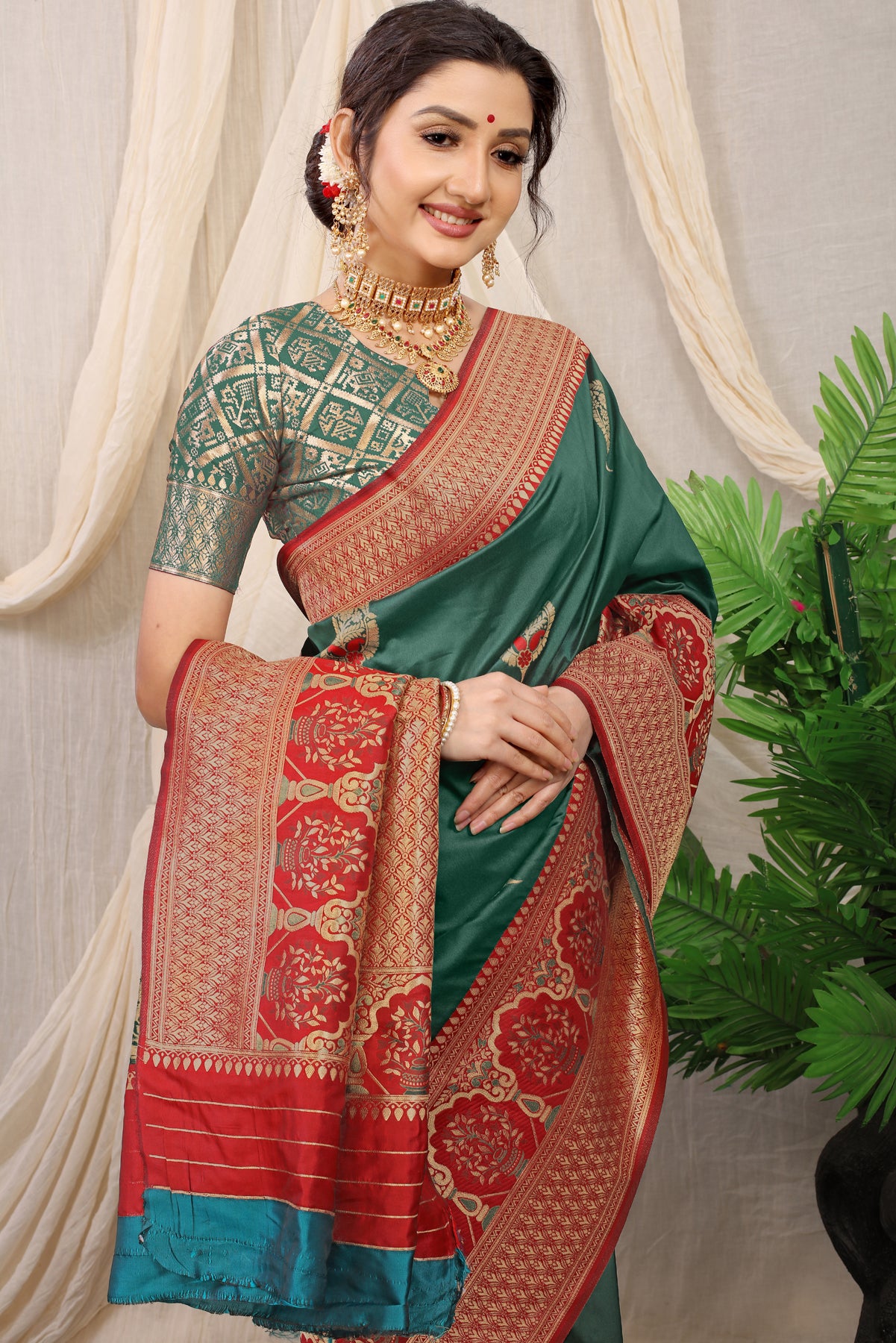 Green Kanchipuram Pattu Silk Saree