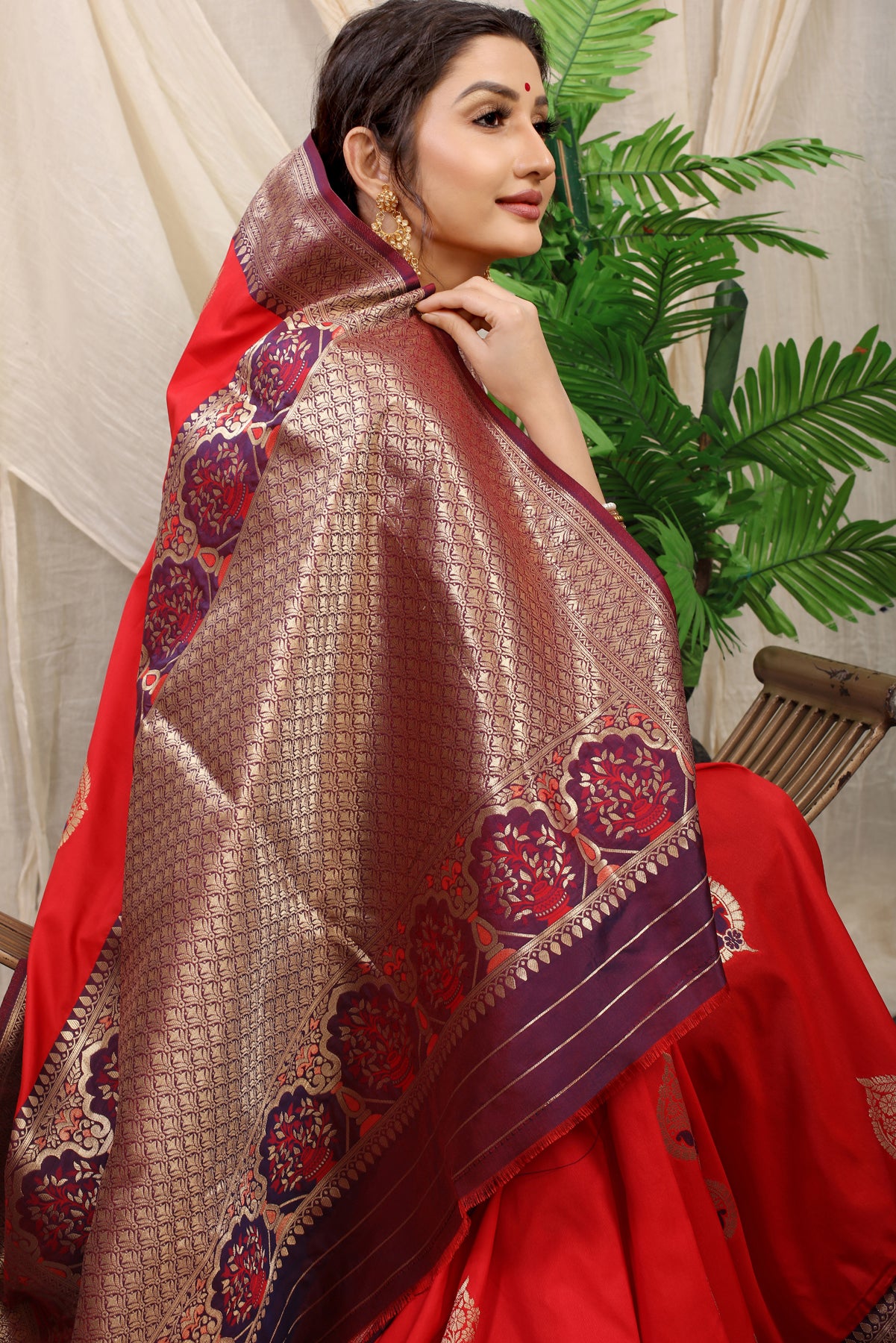 RED Kanchipuram Pattu Silk Saree