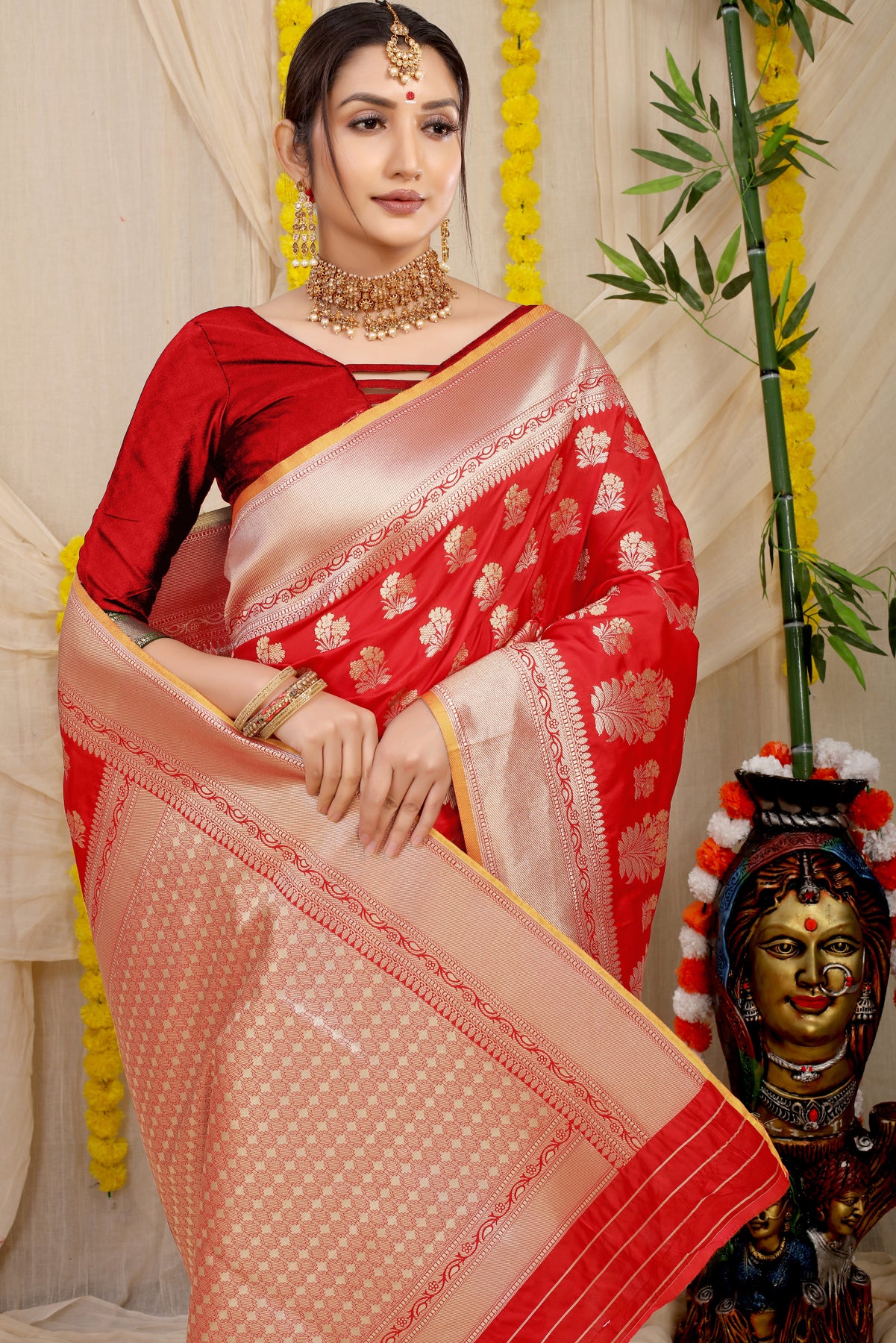 Red Kanchipuram Pattu Silk Saree