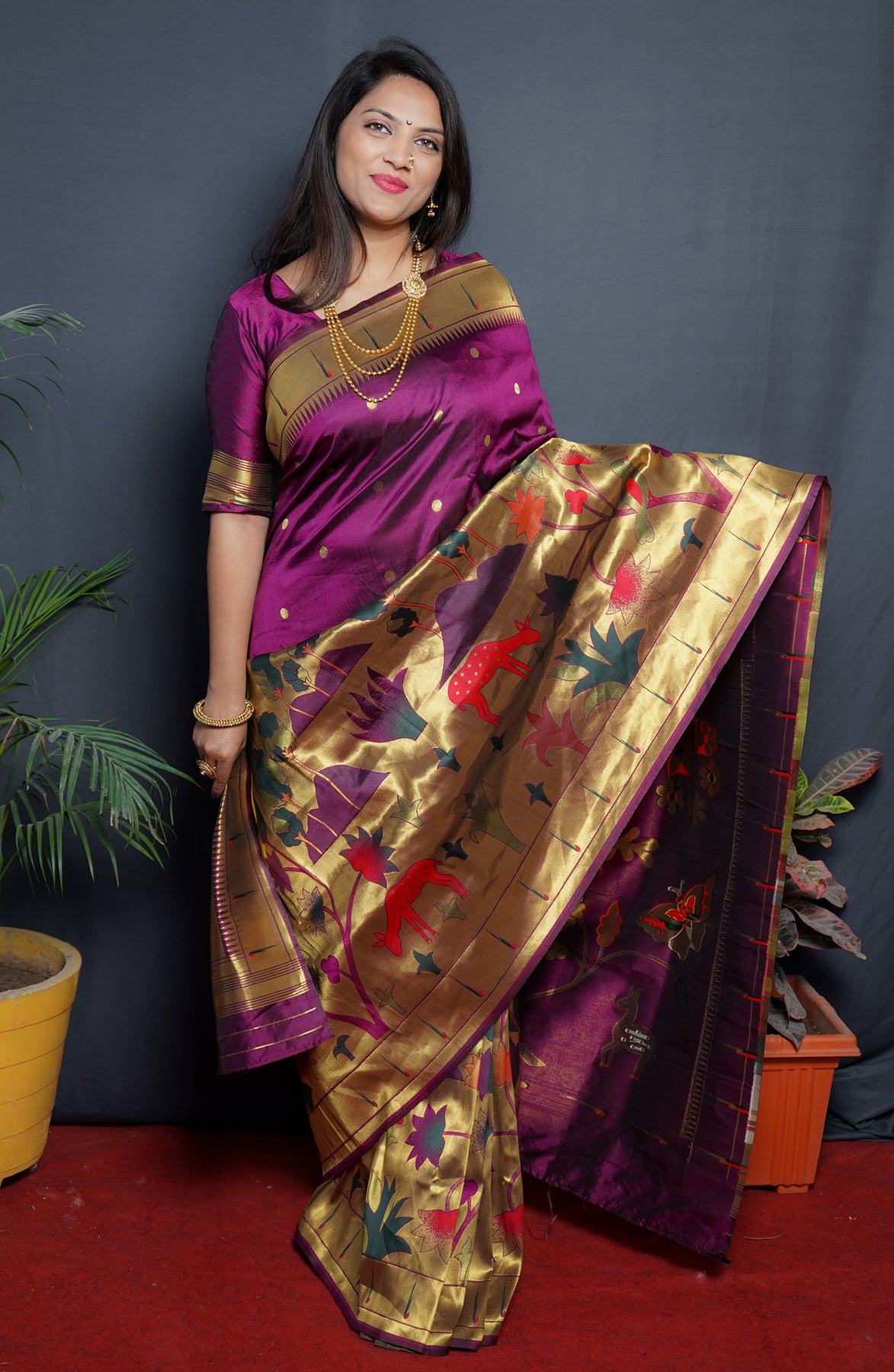 Wine Jacquard Weaving Soft Silk Maharashtrian Paithani Saree