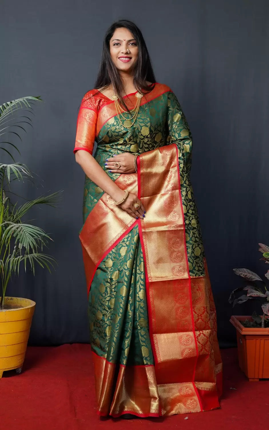 Green And Red Kanchipuram Handloom pattu Weaving Banarasi Silk Saree